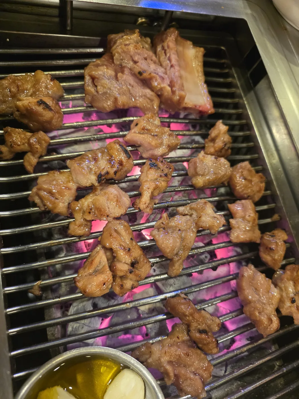 숯불에 굽는 갈비